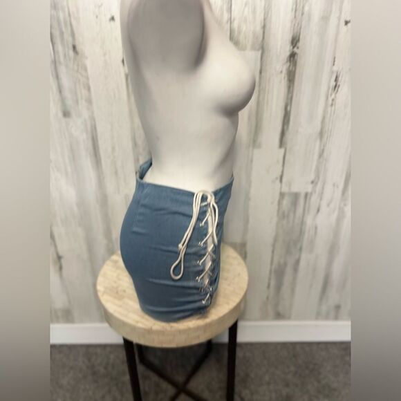 Jean skirt - Picture 4 of 11